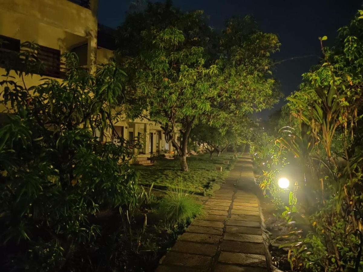 Gir Birding Lodge Sasan Gir Luaran gambar