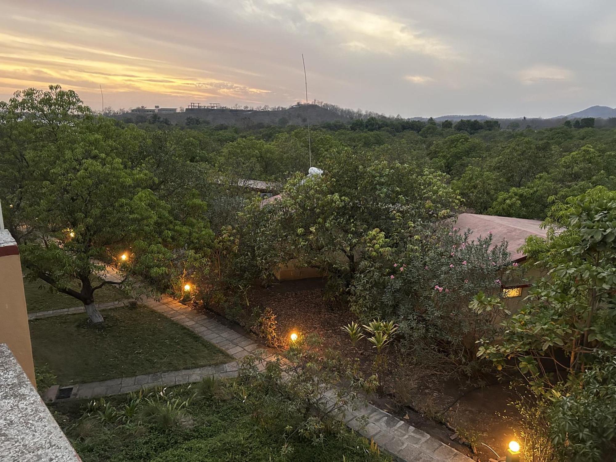 Gir Birding Lodge Sasan Gir Luaran gambar